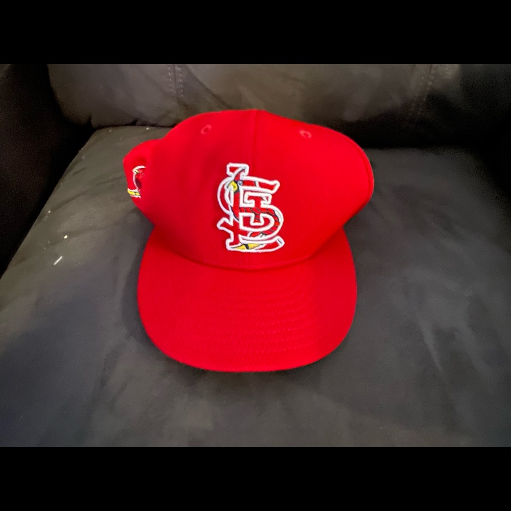 St. Louis Cardinals on field cap 7 5/8 fitted new era red
